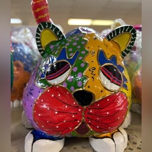 Mexican Style Art Painted Coconut Shell Cat Figurine Multi-Color 9.5”x7”x7” LLF